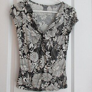 Ann Taylor Black & White Floral Blouse XSP